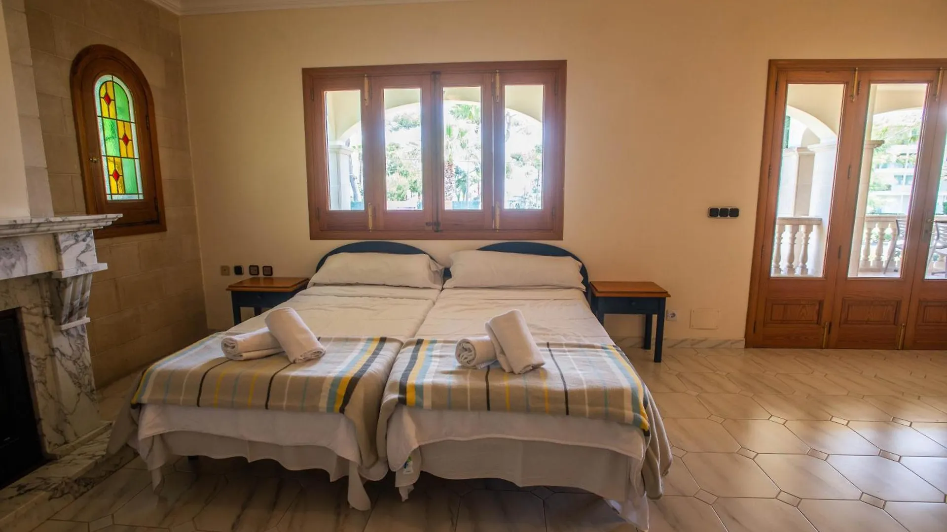 Sea Horse Oasis Apartment Playa de Muro  Spain