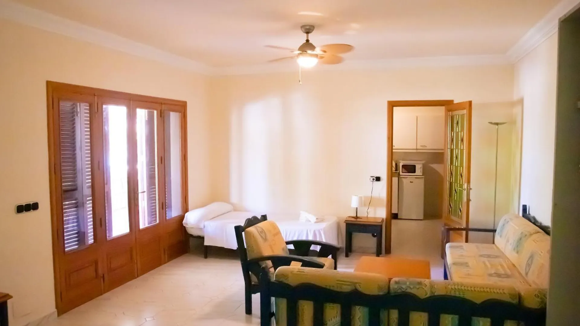 Sea Horse Oasis Apartment Playa de Muro  Spain